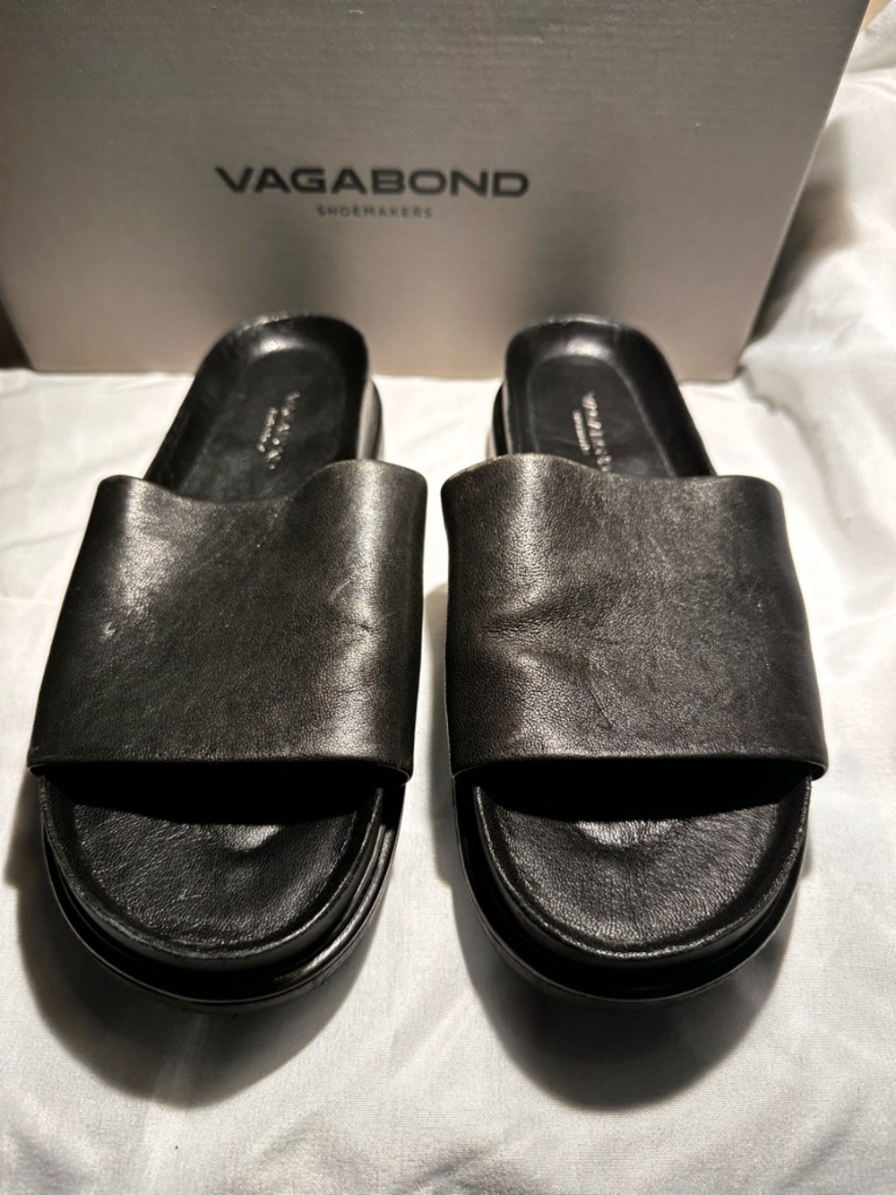 Vagabond Leather Slide Sandal Erin Size 37 US 7 w/ Box